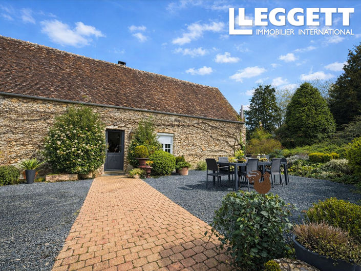 Image No.3-3 Bed Land for sale