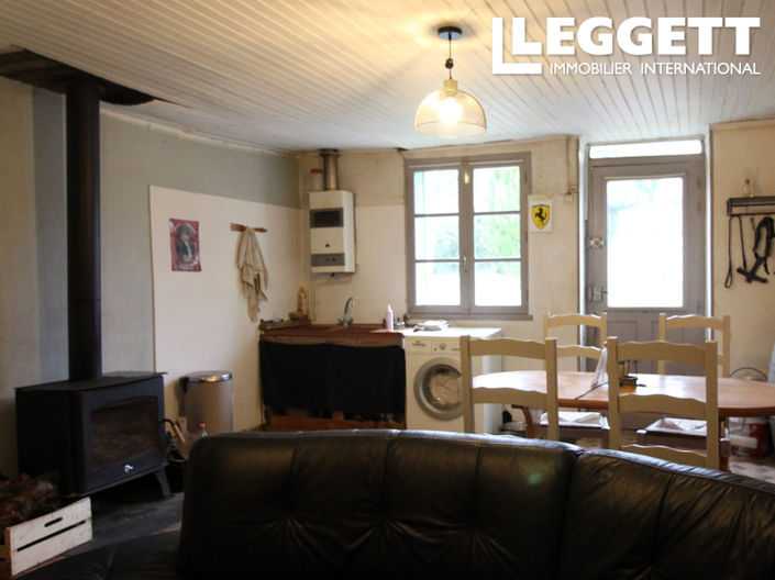 Image No.3-2 Bed House for sale