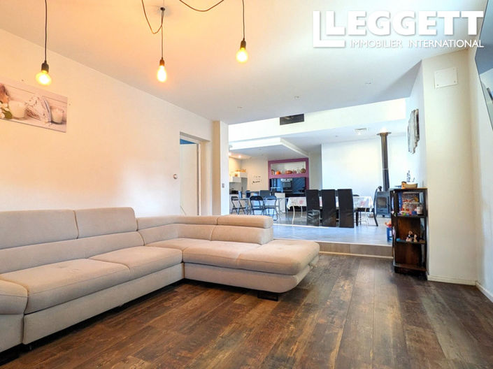 Image No.4-House for sale