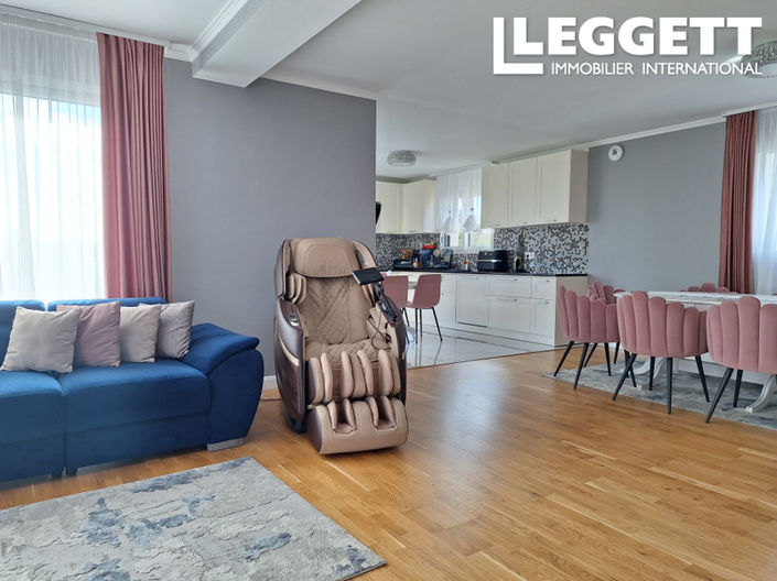 Image No.5-5 Bed House for sale