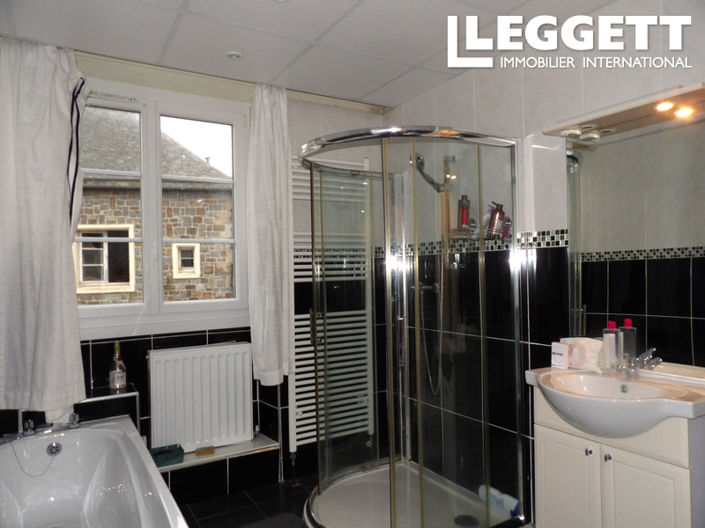 Image No.8-Maison de 7 chambres à vendre à Joué-du-Bois