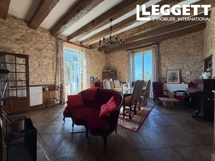 Image No.6-7 Bed House for sale