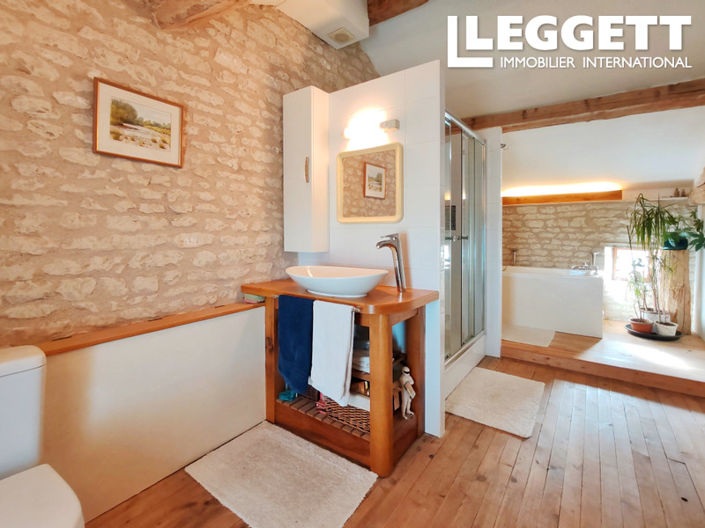 Image No.7-2 Bed House for sale