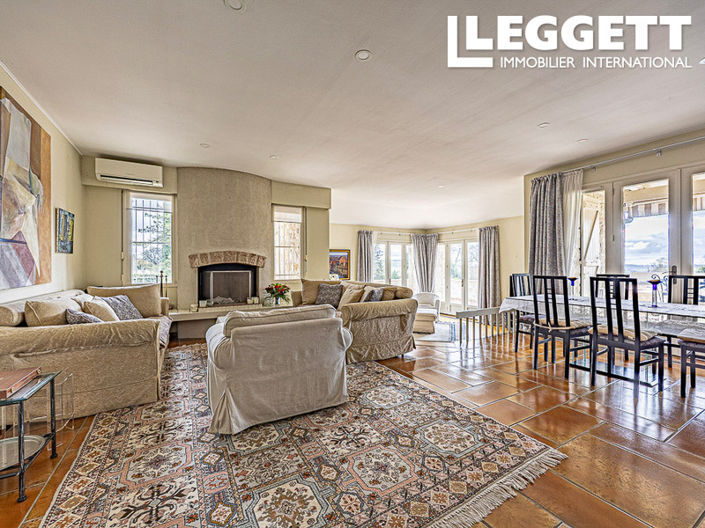 Image No.5-4 Bed House for sale