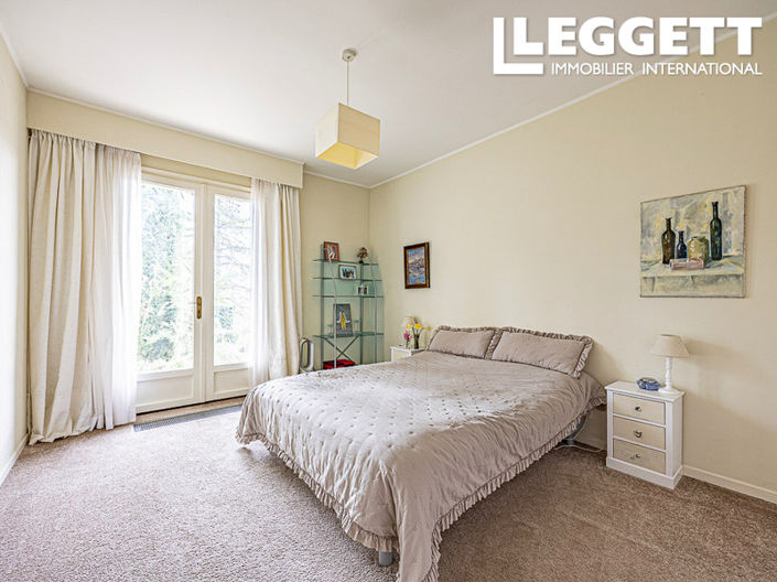 Image No.7-4 Bed House for sale