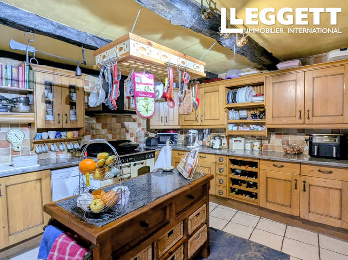 Image No.3-4 Bed House for sale