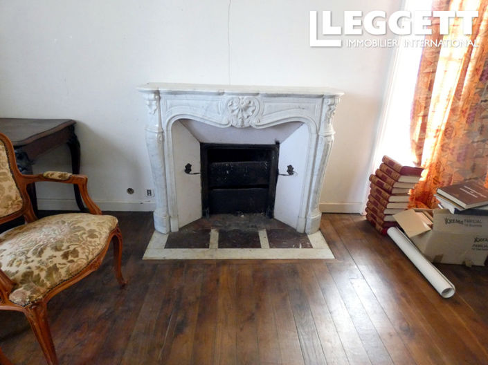 Image No.4-8 Bed House for sale