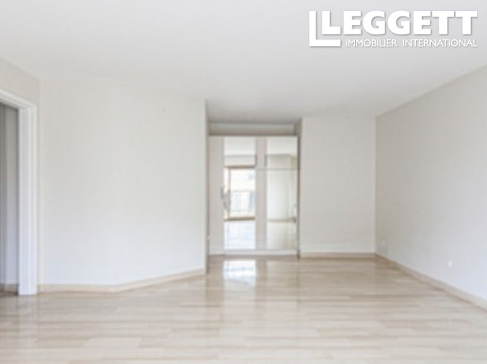 Image No.5-Apartment for sale