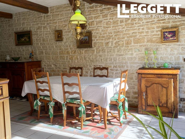 Image No.5-5 Bed House for sale