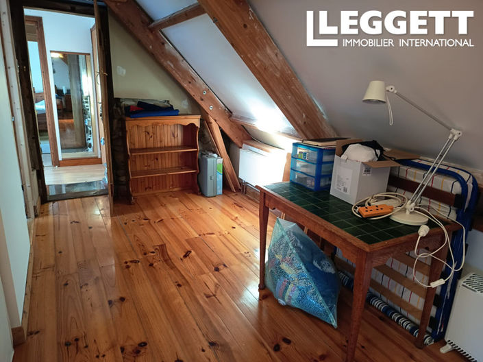 Image No.9-3 Bed House for sale