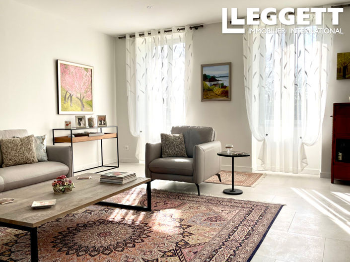 Image No.3-Maison de 4 chambres à vendre à Aigre