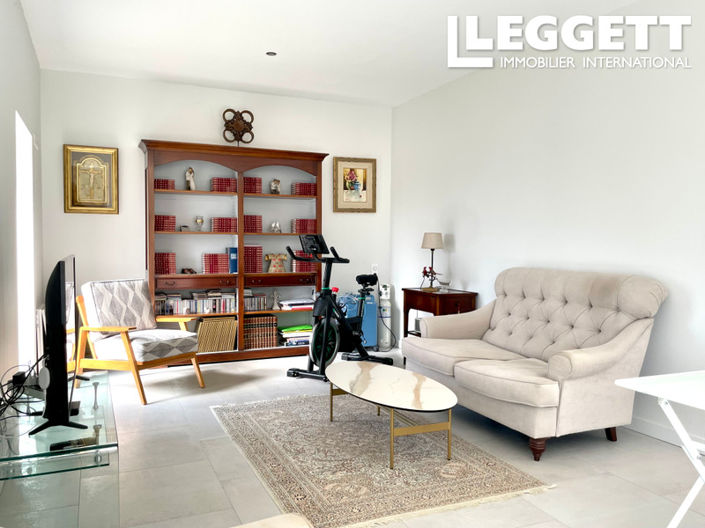 Image No.7-Maison de 4 chambres à vendre à Aigre