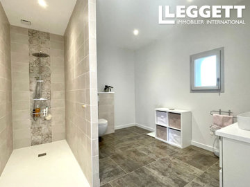 ahr0chm6ly9jzg4uagvzdglhlmltbw8vaw1hz2uvvevom