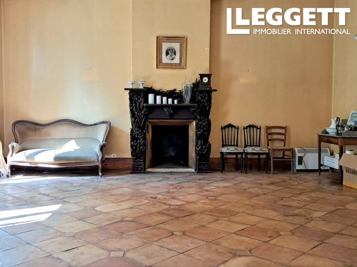 Image No.3-6 Bed House for sale