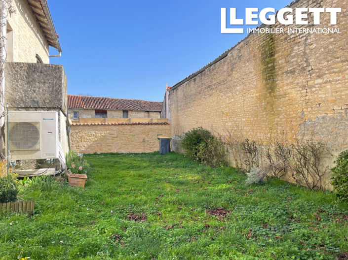 Image No.2-3 Bed House for sale