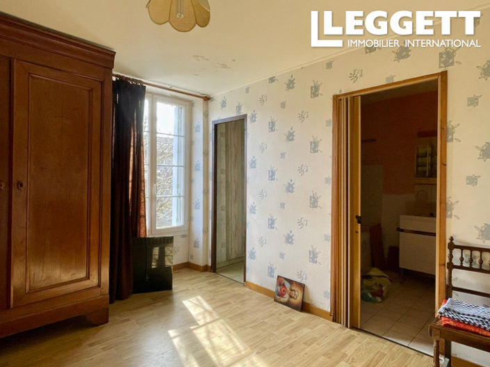 Image No.7-3 Bed House for sale