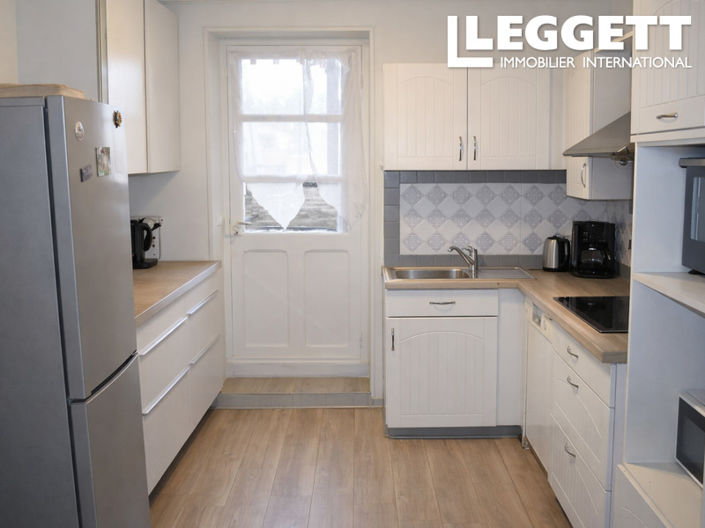 Image No.3-4 Bed House for sale