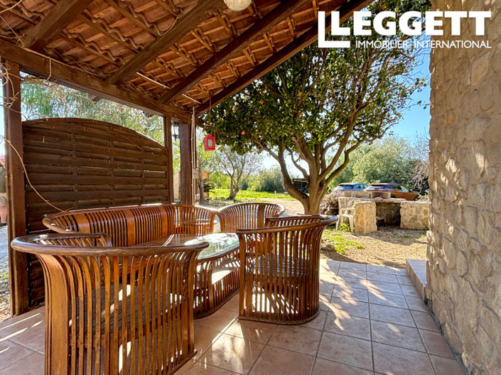 Image No.5-6 Bed House for sale