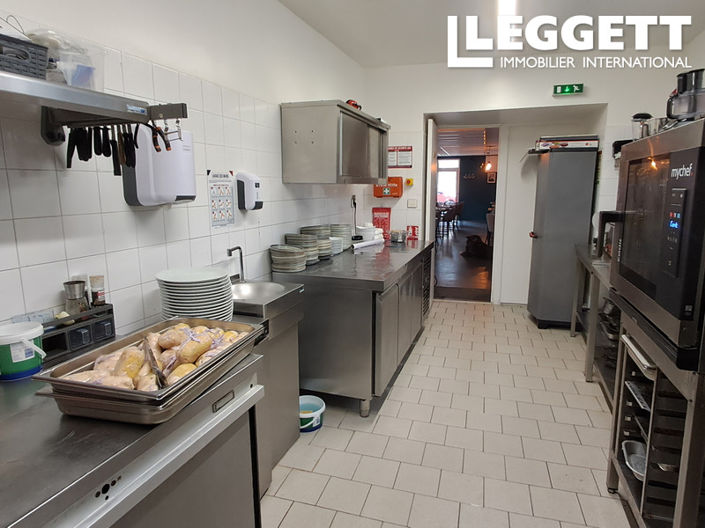 Image No.5-2 Bed Commercial for sale