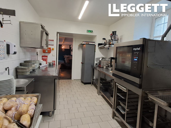 Image No.9-2 Bed Commercial for sale