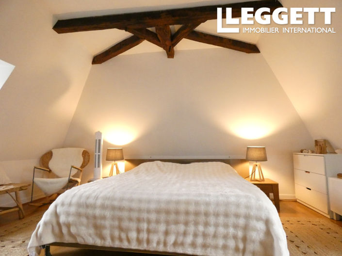 Image No.5-4 Bed House for sale