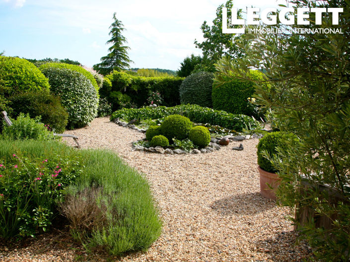 Image No.3-4 Bed House for sale