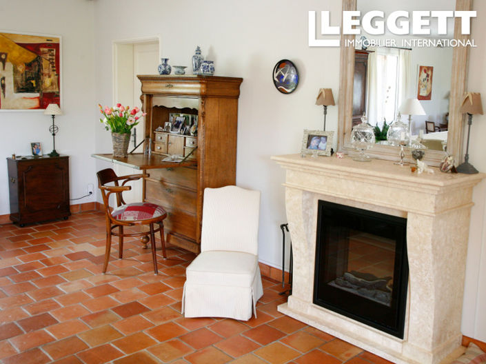 Image No.4-4 Bed House for sale