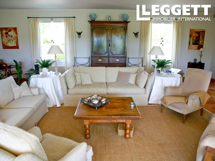 Image No.7-4 Bed House for sale