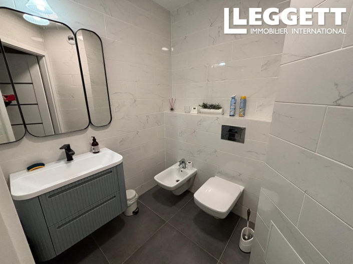 Image No.9-3 Bed Apartment for sale