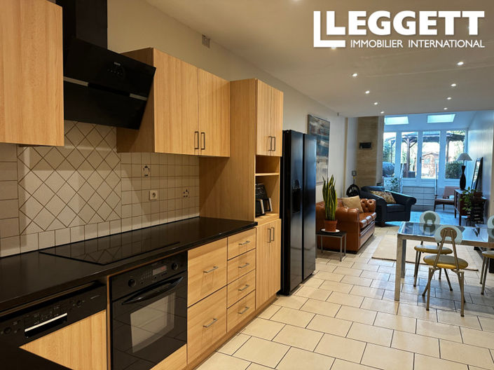 Image No.3-4 Bed House for sale