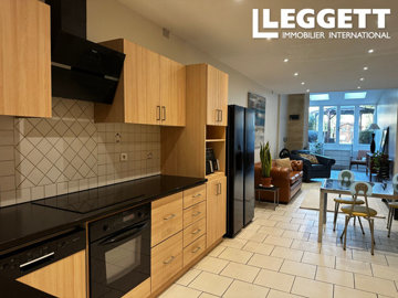 ahr0chm6ly9jzg4uagvzdglhlmltbw8vaw1hz2uvvevom