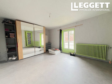 ahr0chm6ly9jzg4uagvzdglhlmltbw8vaw1hz2uvvevom