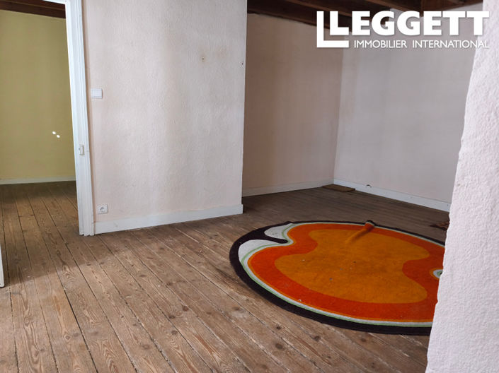 Image No.9-3 Bed House for sale