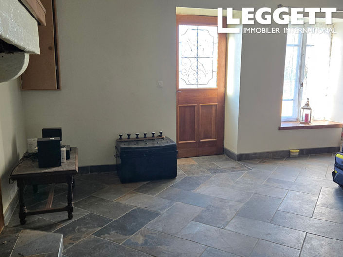 Image No.2-2 Bed House for sale