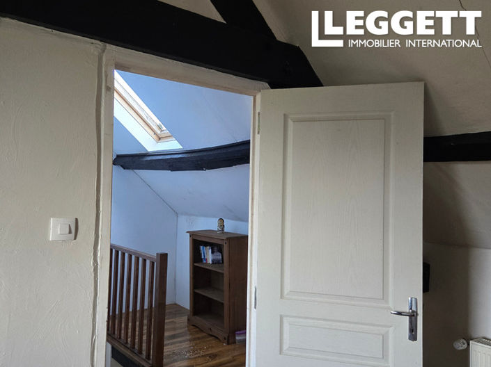 Image No.6-2 Bed House for sale