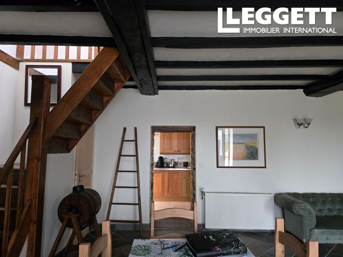 Image No.6-2 Bed House for sale