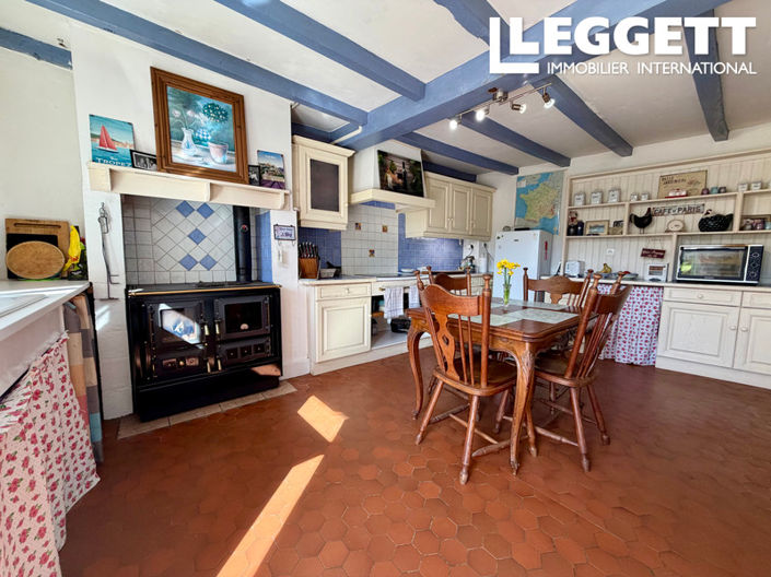 Image No.3-3 Bed House for sale