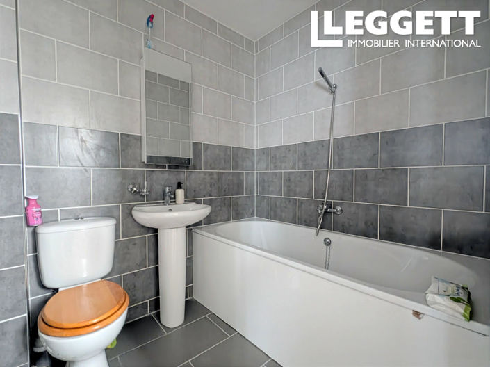 Image No.5-5 Bed House for sale