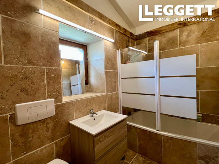 Image No.10-5 Bed House for sale