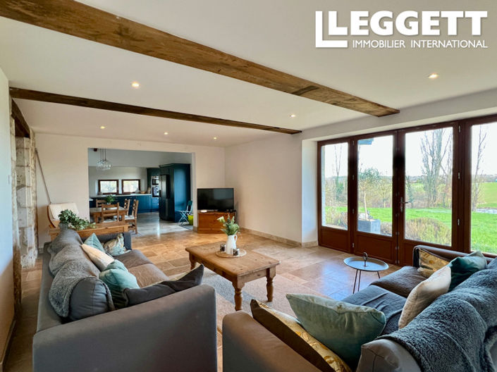 Image No.5-5 Bed House for sale