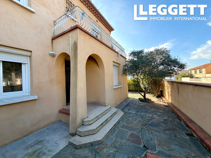 Image No.8-4 Bed House for sale