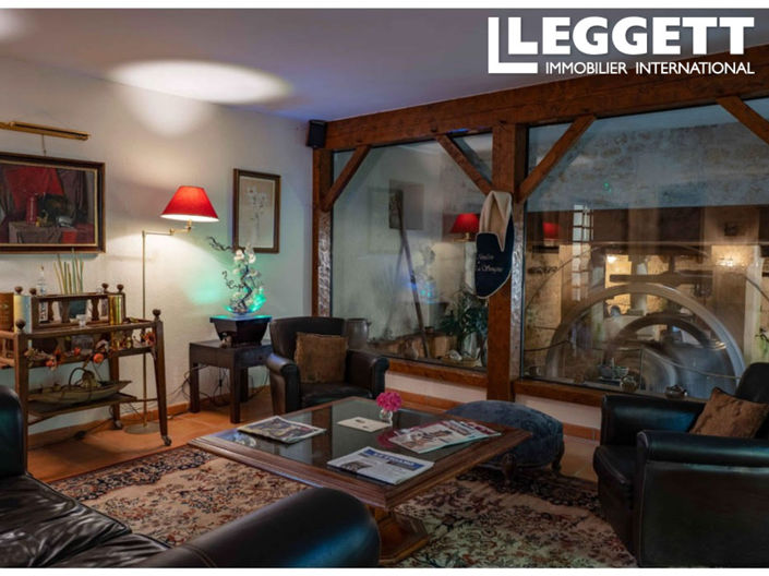 Image No.8-17 Bed House for sale