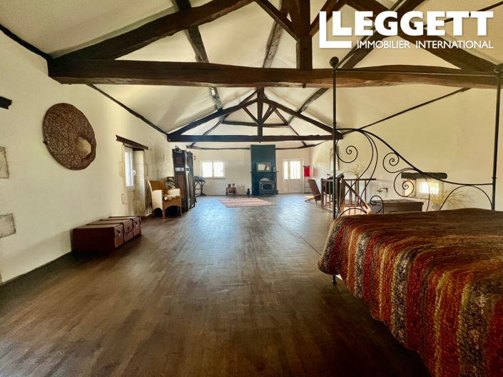 Image No.5-3 Bed House for sale