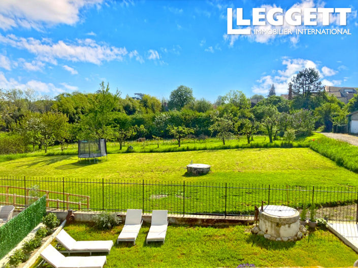 Image No.2-6 Bed House for sale