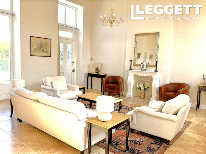 Image No.3-6 Bed House for sale