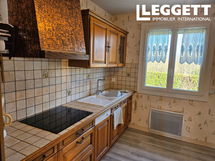 Image No.3-3 Bed House for sale