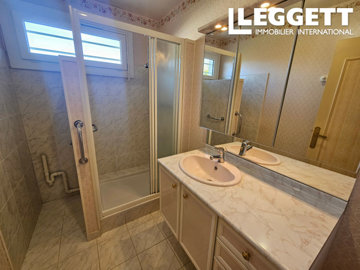 ahr0chm6ly9jzg4uagvzdglhlmltbw8vaw1hz2uvvevom