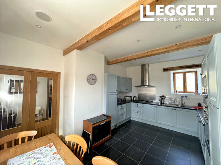 Image No.4-2 Bed House for sale