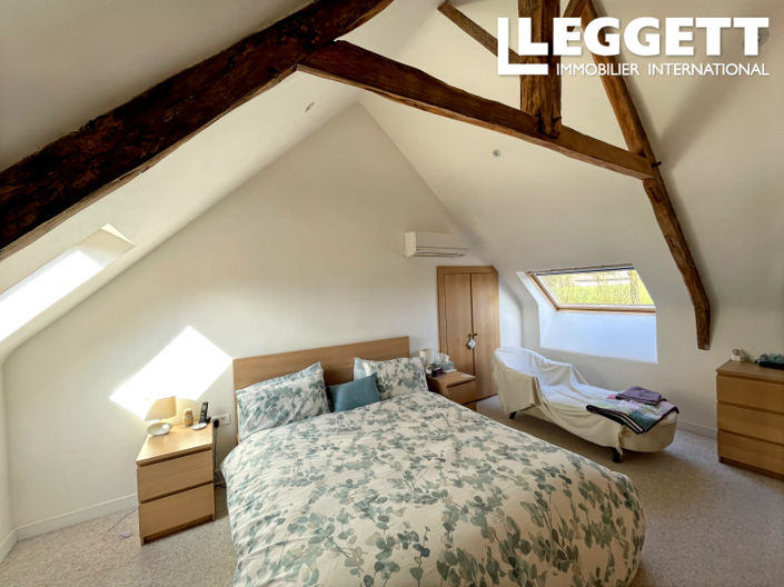 Image No.8-2 Bed House for sale