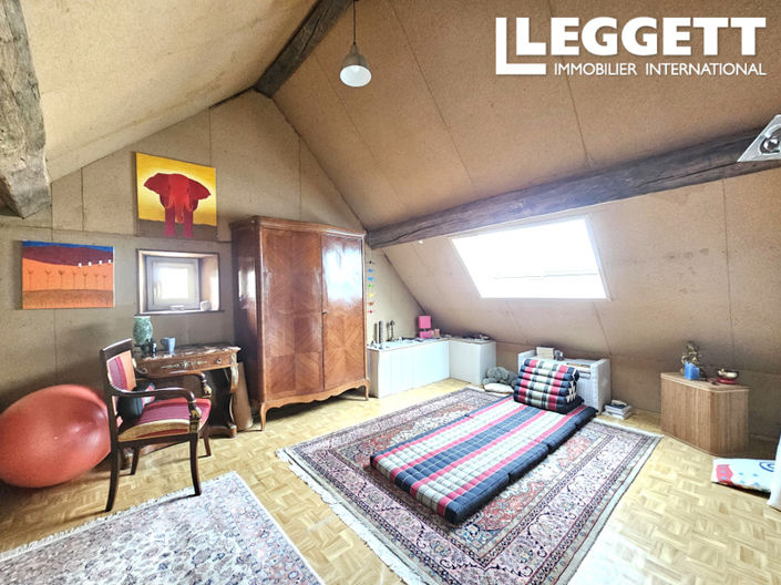 Image No.7-4 Bed House for sale